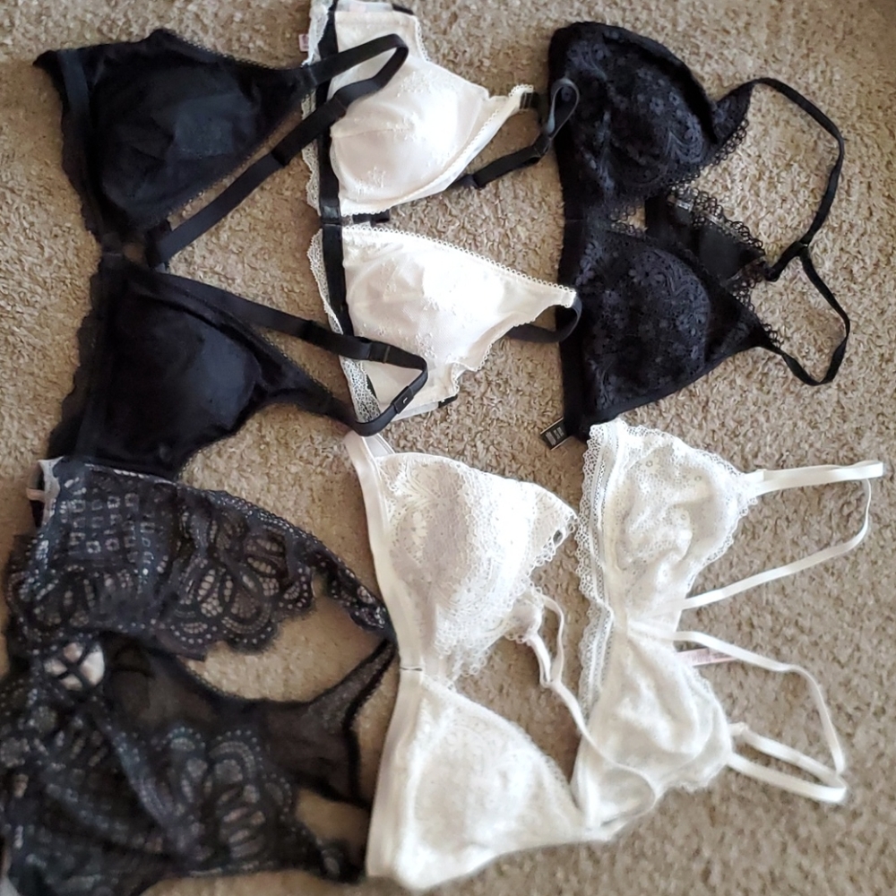 Victoria's Secret L Bra Bundle